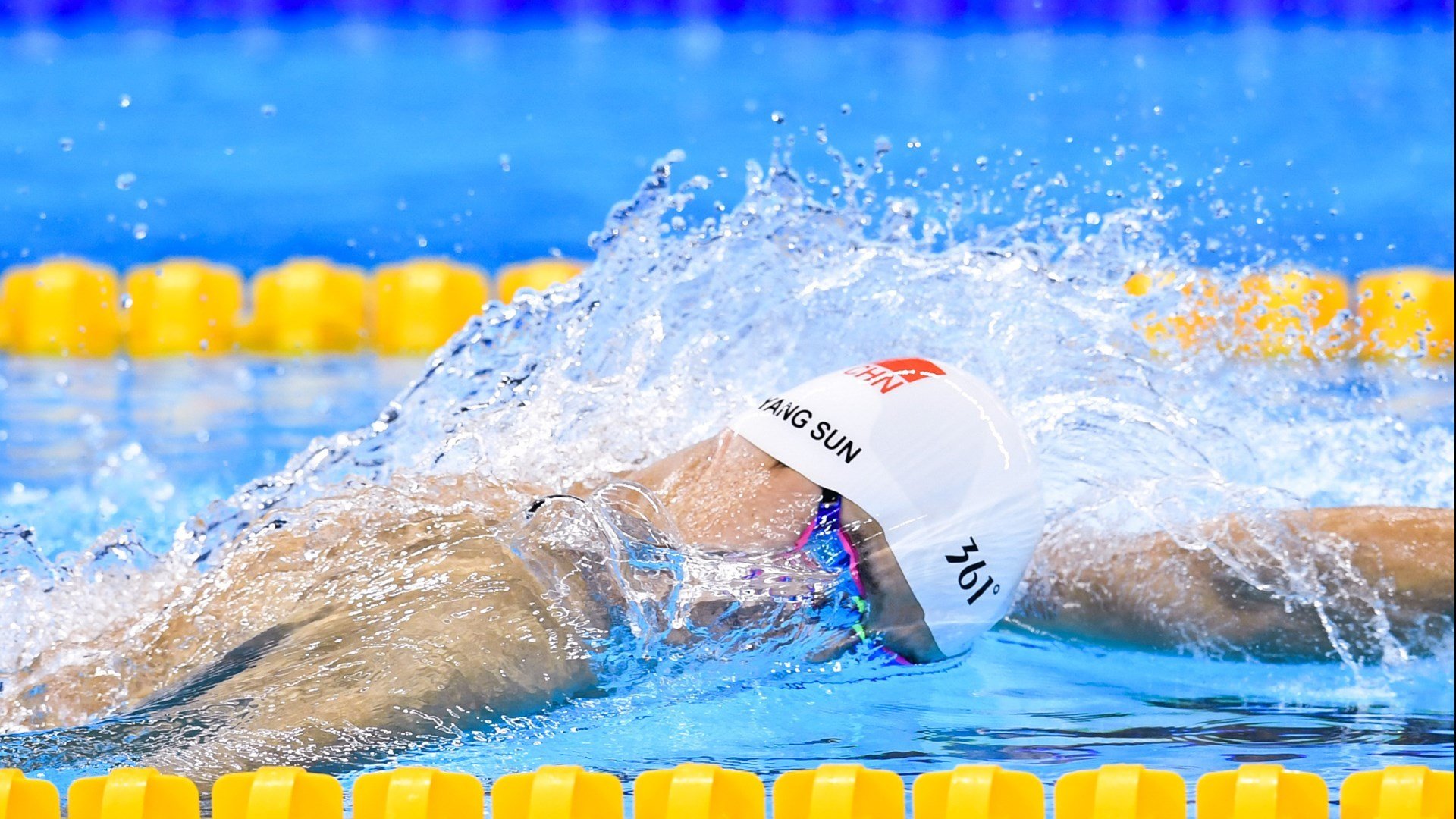 游泳赛事奖金规模扩大，游泳比赛得奖